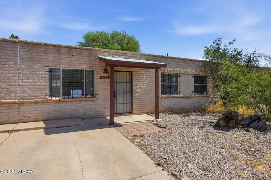 6915 E Tobin, Tucson, AZ 85730 - #2