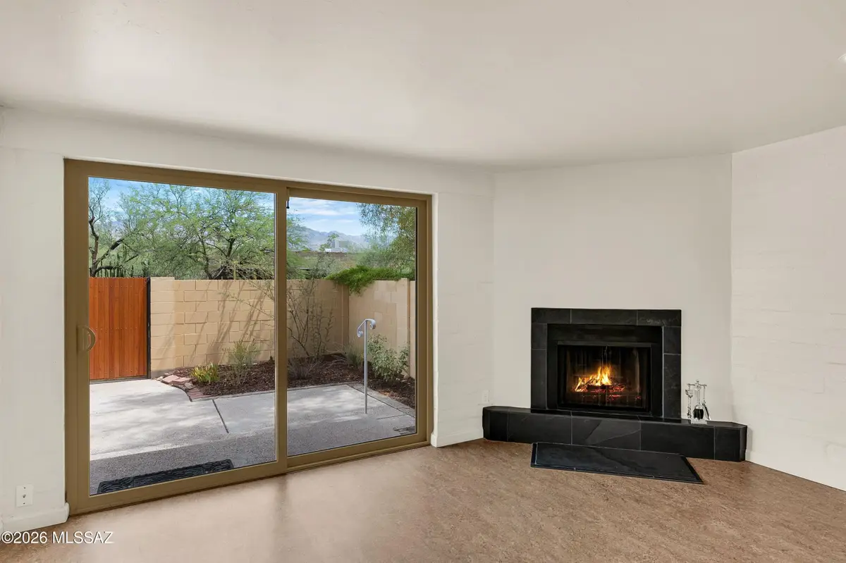 2860 N Beverly, Tucson, AZ 85712 - #1