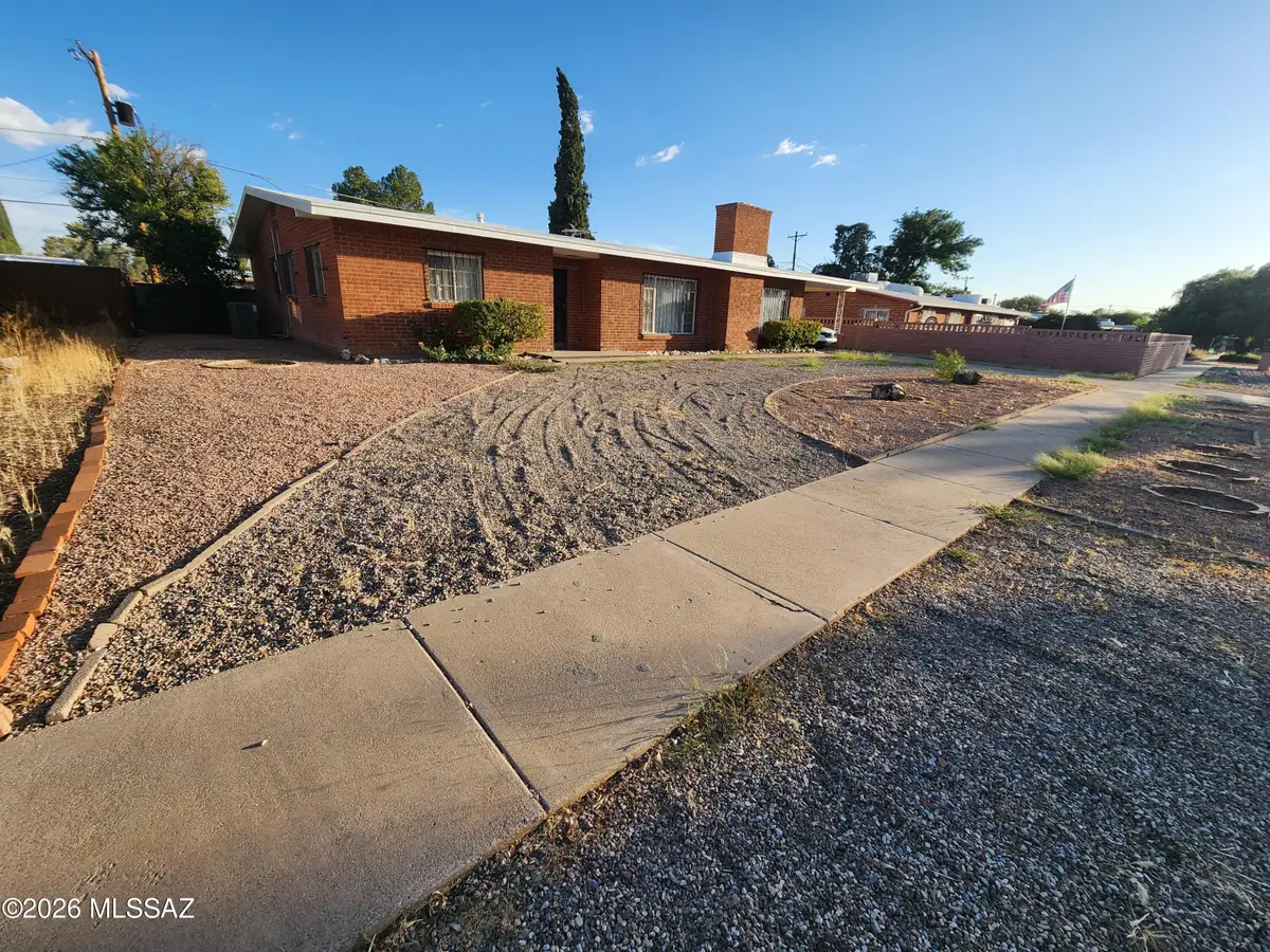 5952 E Eli, Tucson, AZ 85711 - #1