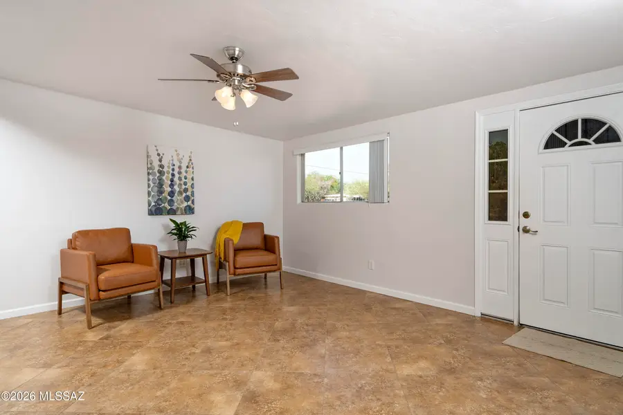 5801 E Bellevue, Tucson, AZ 85712 - #3