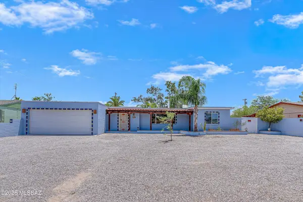 2558 E Blacklidge, Tucson, AZ 85716