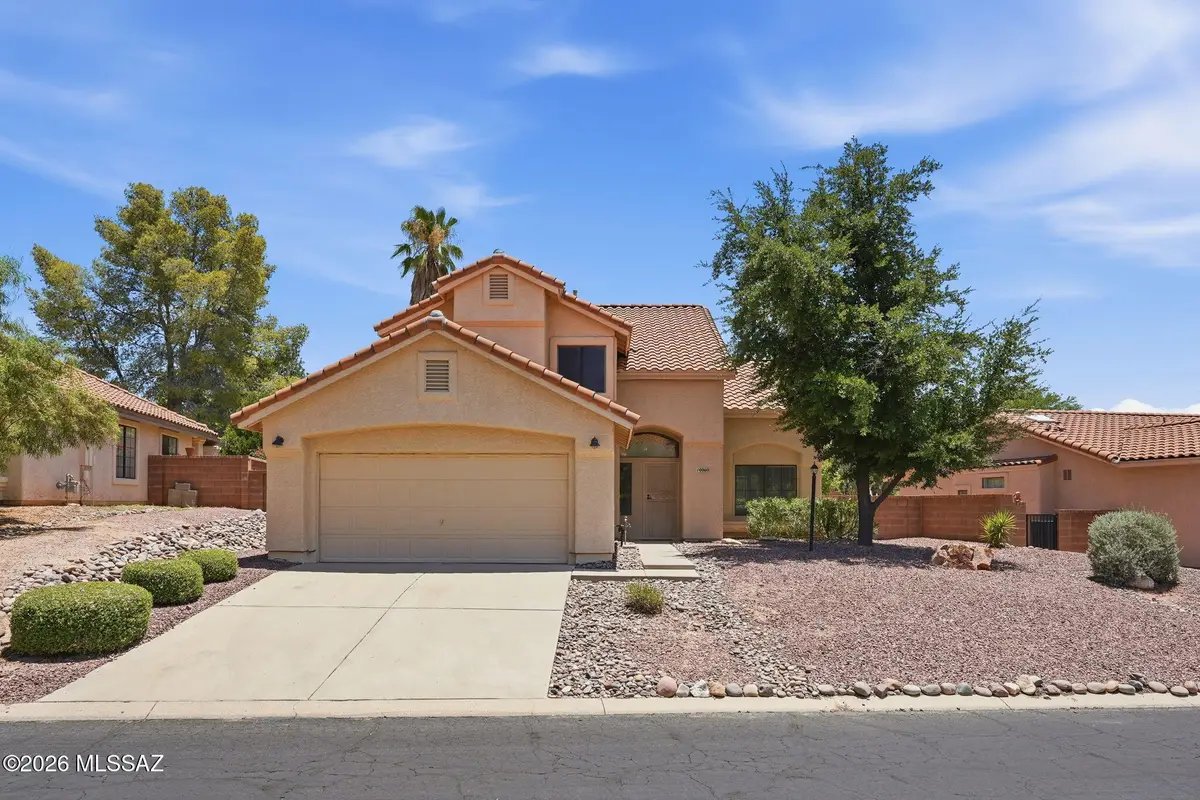 10060 N Pitchingwedge, Tucson, AZ 85737 - #1