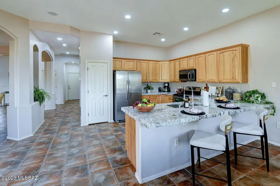 872 W Mountain Stone, Green Valley, AZ 85614 - #2
