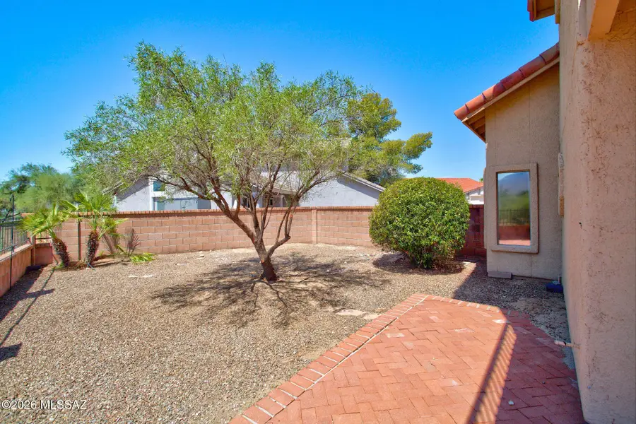 1223 W Firestone, Oro Valley, AZ 85737 - #3