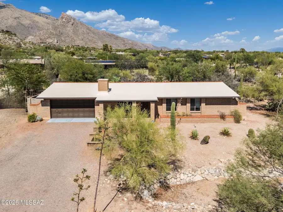 3575 E Ventana Canyon, Tucson, AZ 85718 - #2