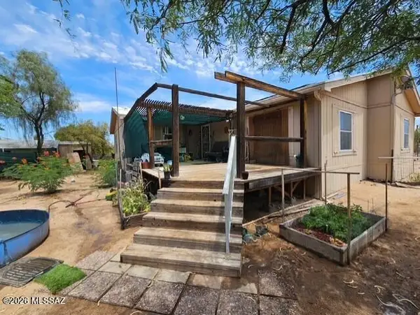 6550 N Pelto Path, Tucson, AZ 85743