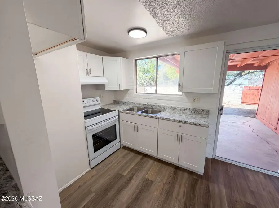 2704 S Lands End, Tucson, AZ 85713 - #2