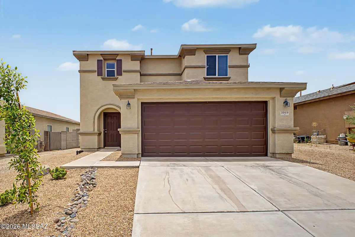 1069 W Calle Del Libro Dorado, Sahuarita, AZ 85629 - #1