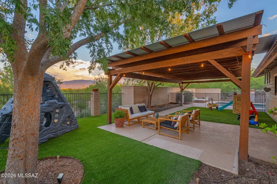 4076 N Hidden Cove, Tucson, AZ 85749 - #3