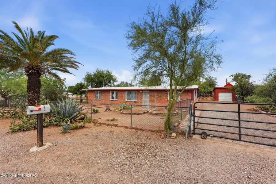 2901 W Milton, Tucson, AZ 85746 - #2