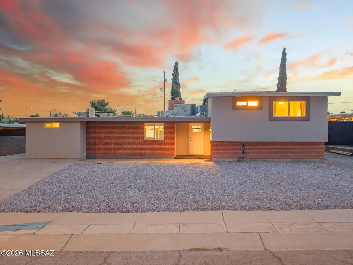 8128 E 4th, Tucson, AZ 85710 - #1