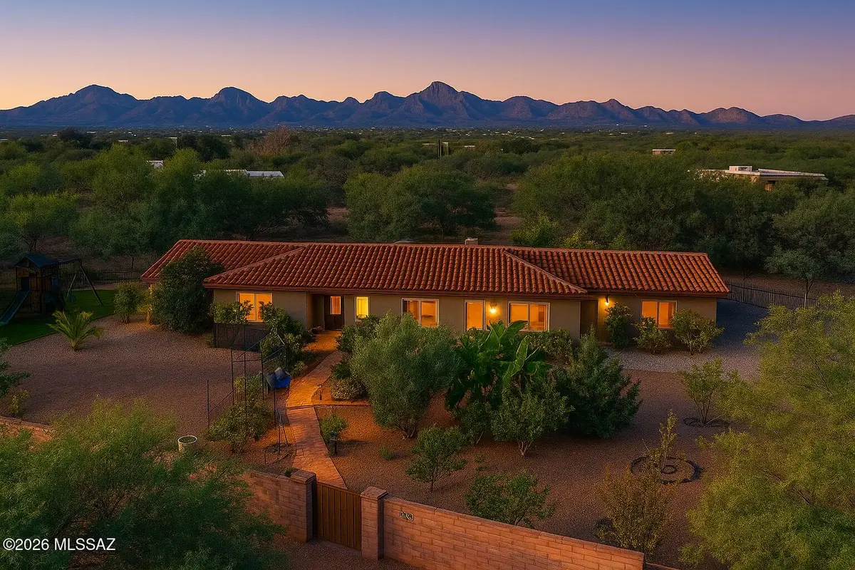 2302 Circulo De Anza, Tubac, AZ 85646 - #1