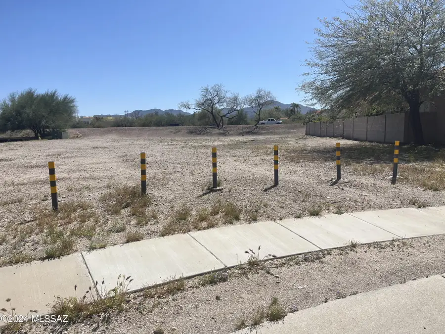 6417 W Wenden, Tucson, AZ 85743 - #3