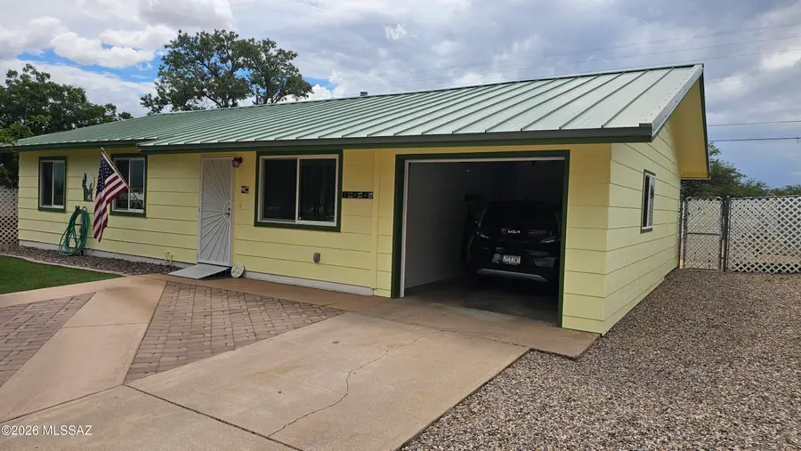 744 E Country Club, Benson, AZ 85602 - #2