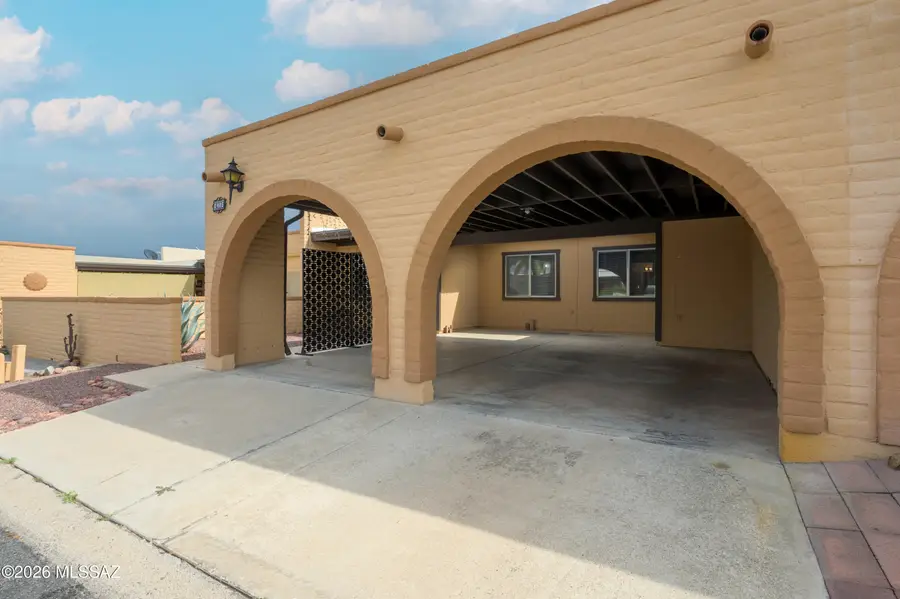 1405 W Camino Tolteca, Green Valley, AZ 85622 - #3