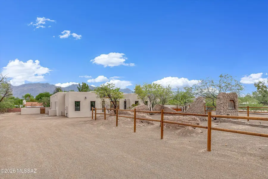 5259 E Fort Lowell, Tucson, AZ 85712 - #3