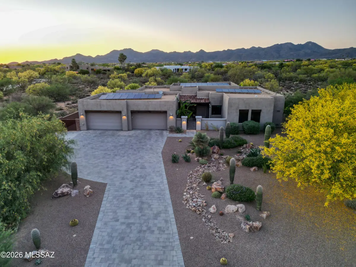 12535 N Placita El Cobo, Oro Valley, AZ 85755 - #1