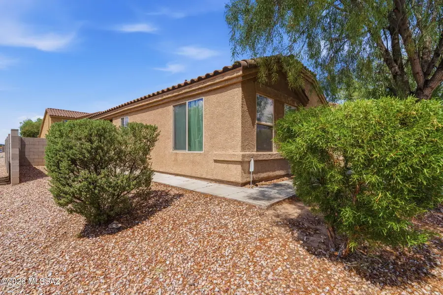 6469 S Vanishing Pointe, Tucson, AZ 85746 - #3