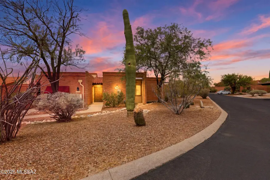 1810 W Calmridge, Tucson, AZ 85704 - #2