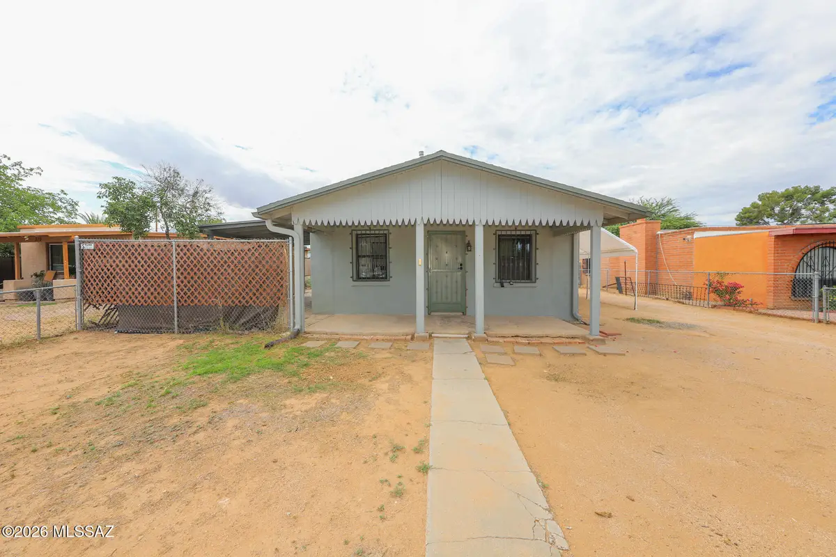 329 W Macarthur, Tucson, AZ 85714 - #1
