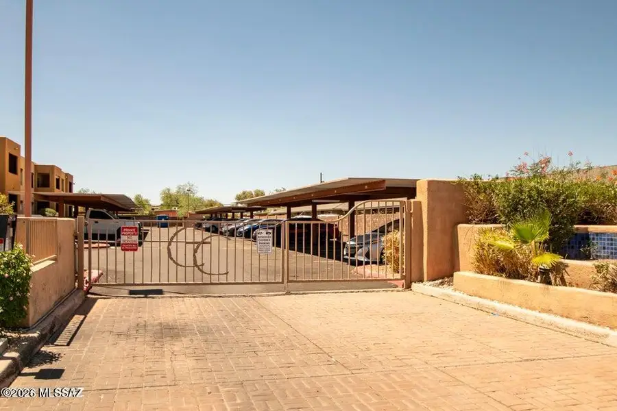 1810 E Blacklidge, Tucson, AZ 85719 - #2