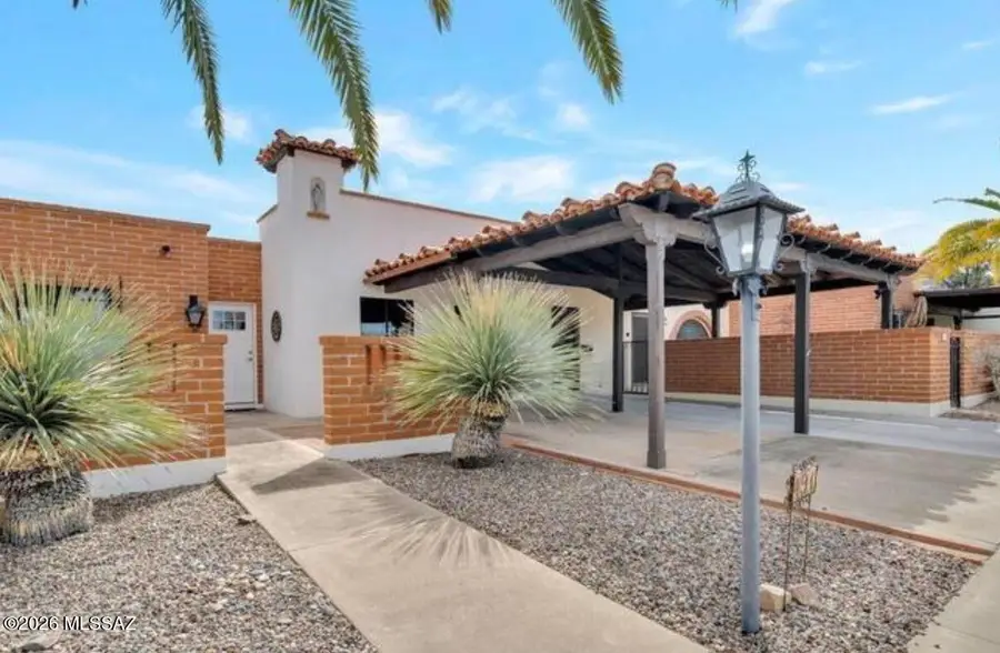 491 W Paseo Solana, Green Valley, AZ 85614 - #2