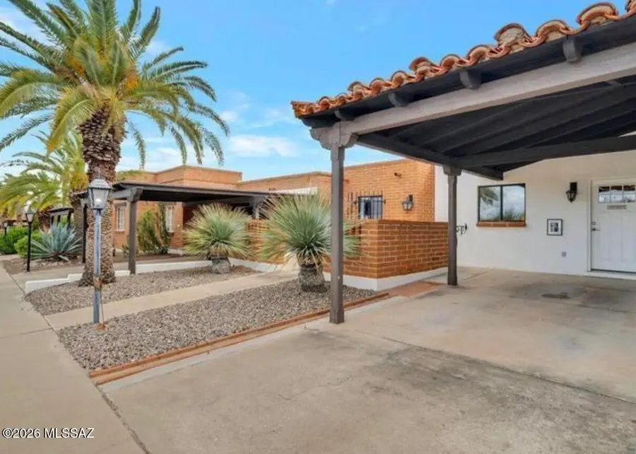 491 W Paseo Solana, Green Valley, AZ 85614 - #3