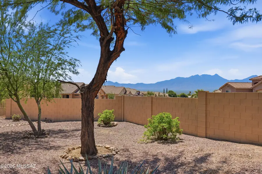 780 W Rio Teras, Green Valley, AZ 85614 - #2