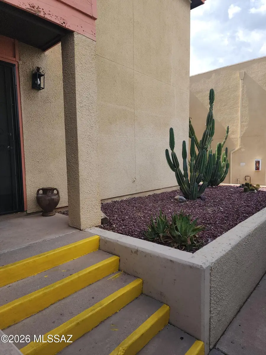 1620 N Wilmot, Tucson, AZ 85712 - #2