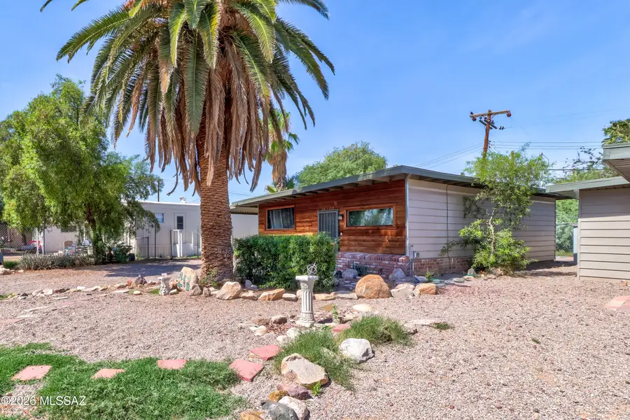 4621 N Camino Feliz, Tucson, AZ 85705 - #3