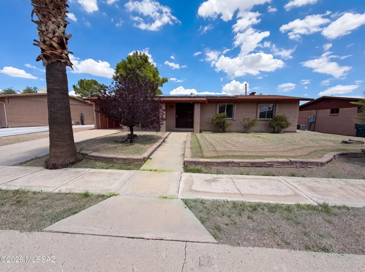 7949 E Manitoba, Tucson, AZ 85730 - #1