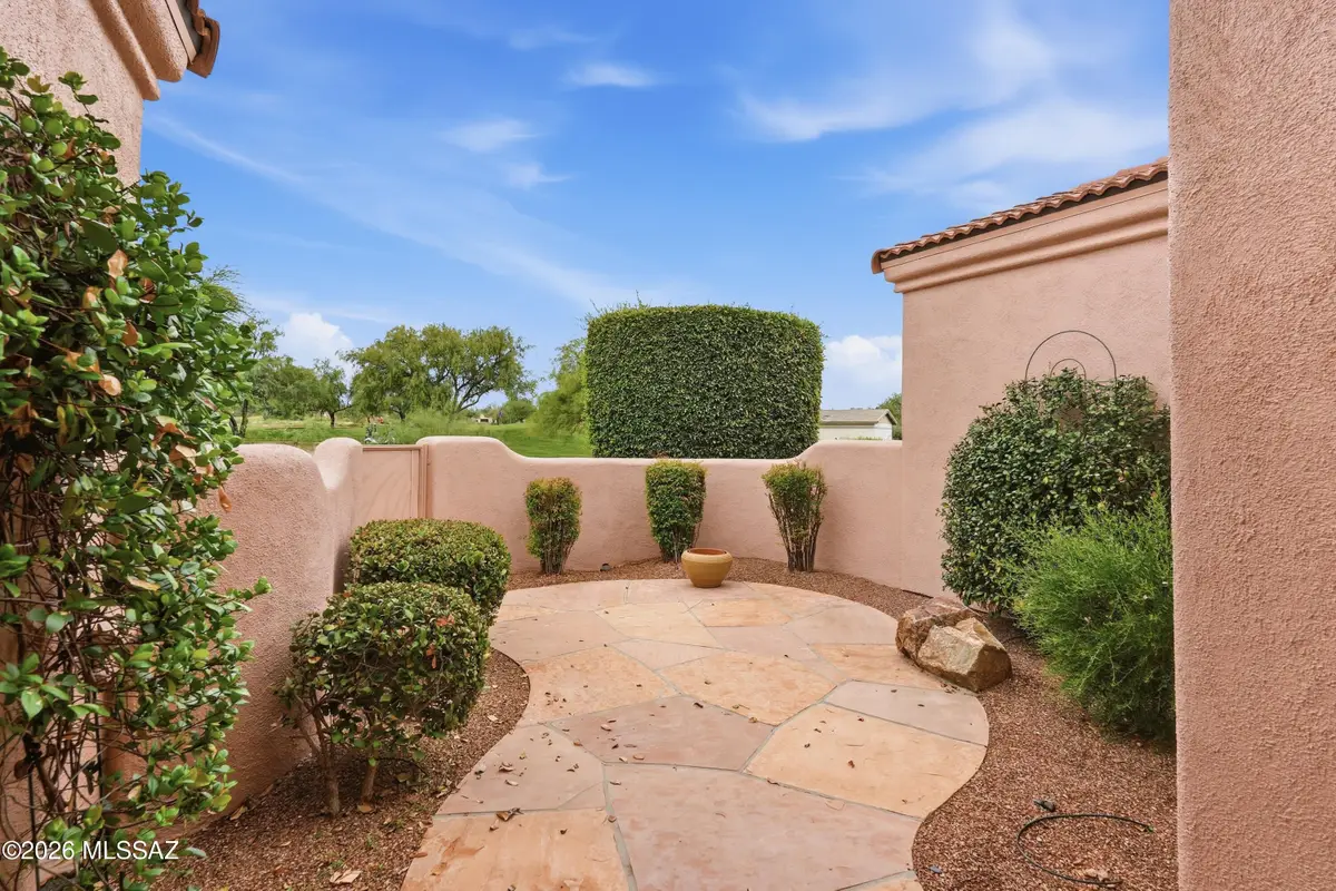 2681 S Chipshot Dr., Green Valley, AZ 85614 - #1