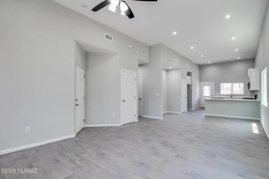 4238 N Lulu, Tucson, AZ 85719 - #3