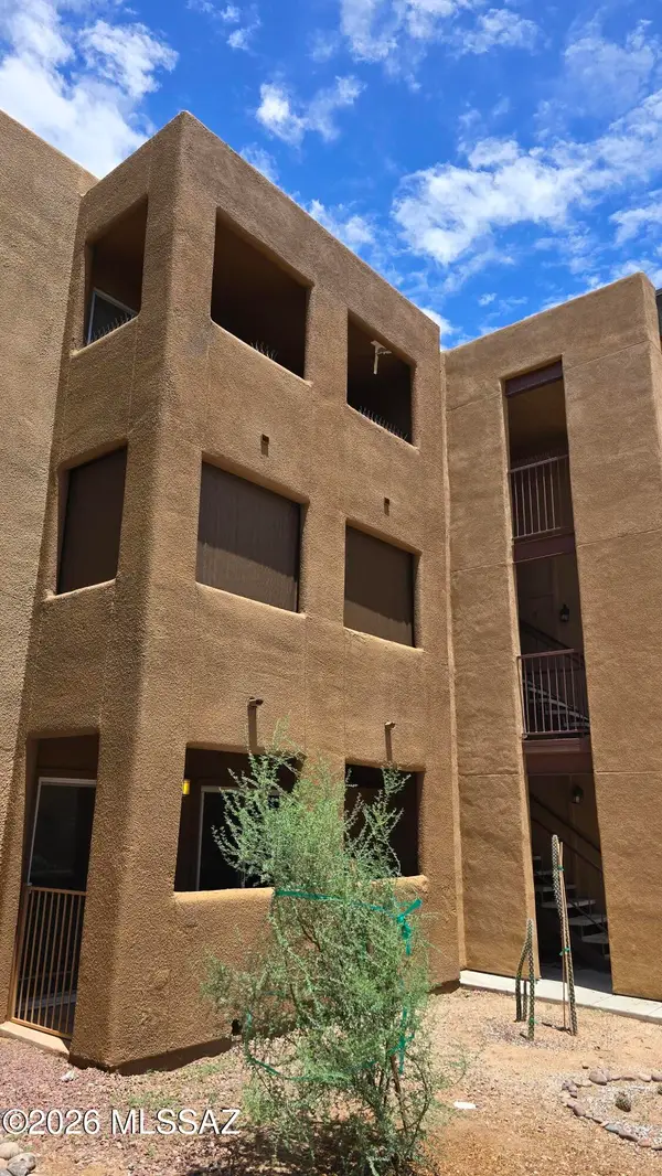 1810 E Blacklidge, Tucson, AZ 85719