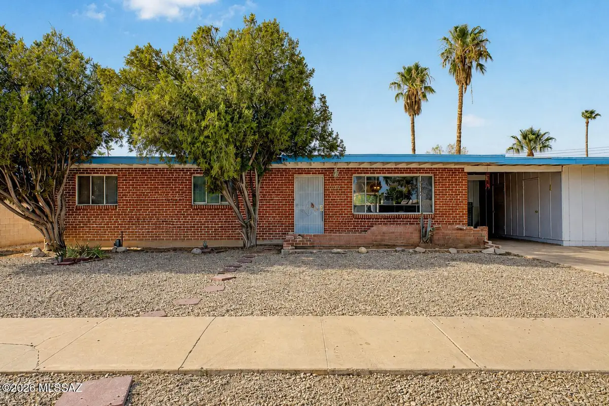 4725 E Bermuda, Tucson, AZ 85712 - #1