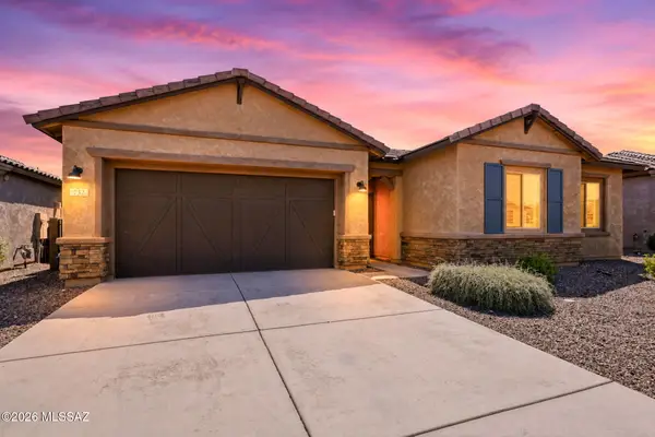732 E Romsdalen, Oro Valley, AZ 85755