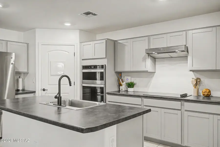 8985 E Linderbrook, Tucson, AZ 85730 - #3