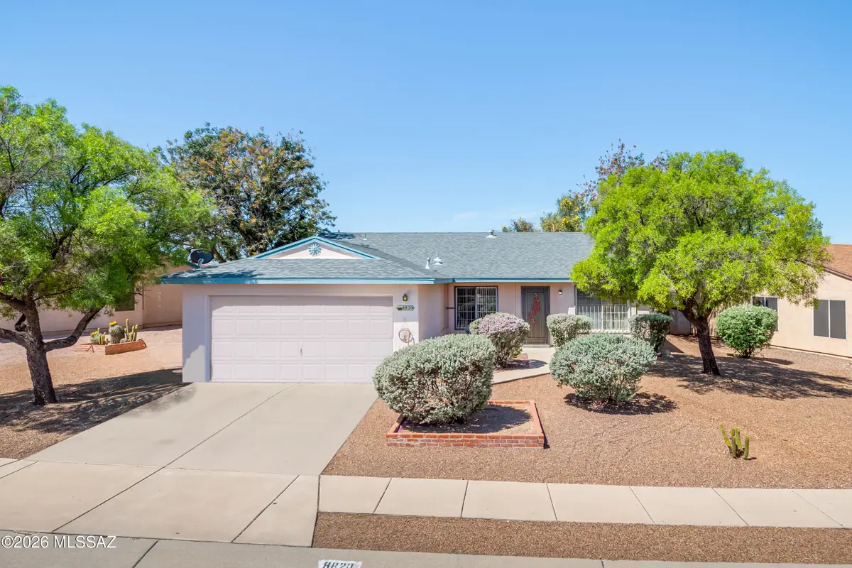 8820 E Eagle Creek, Tucson, AZ 85730 - #1
