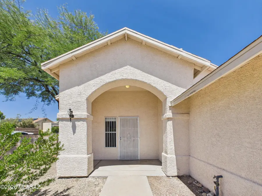 1265 N Amberbrooke, Tucson, AZ 85745 - #3
