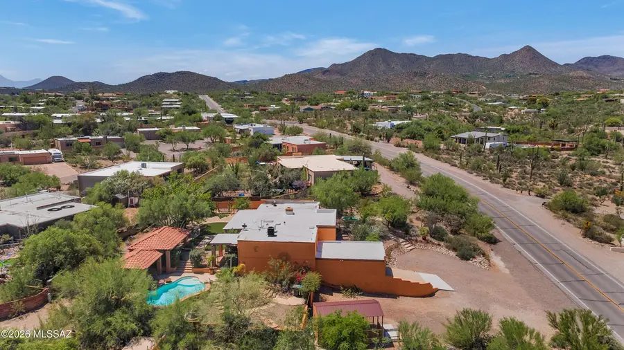 2000 N Painted Hills, Tucson, AZ 85745 - #2