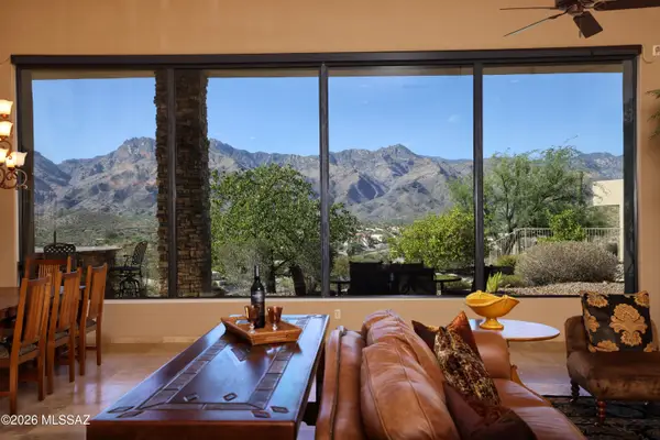 7573 E Crested Saguaro, Tucson, AZ 85750