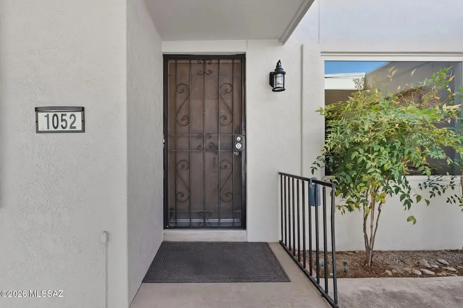 1052 N Caribe, Tucson, AZ 85710 - #2