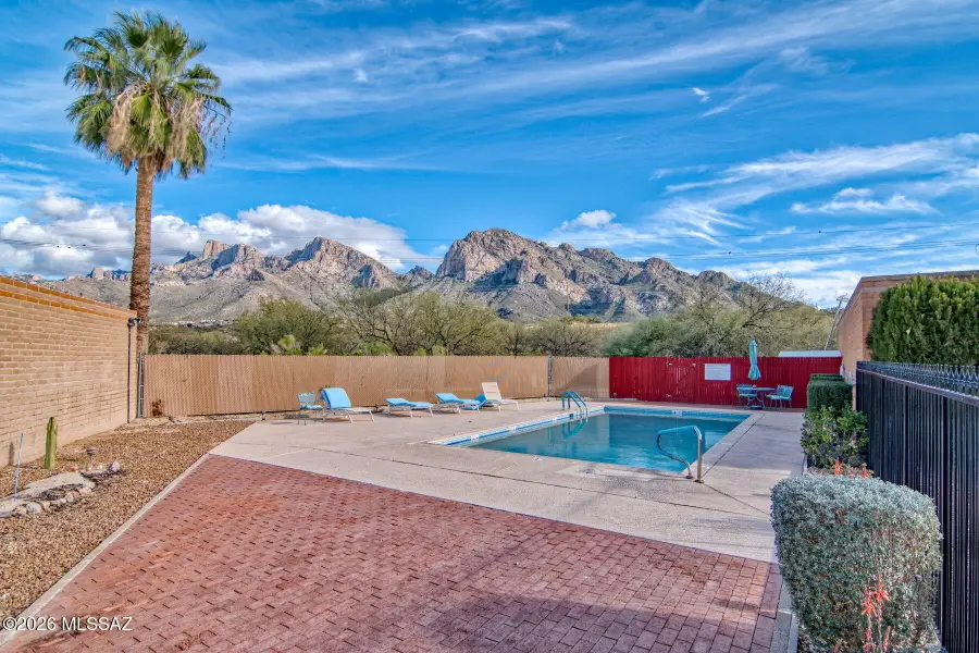 10075 N Oro, Oro Valley, AZ 85737 - #2