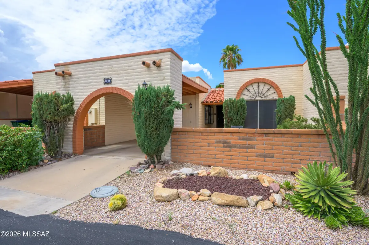 1438 W Camino Alicante, Green Valley, AZ 85622 - #1