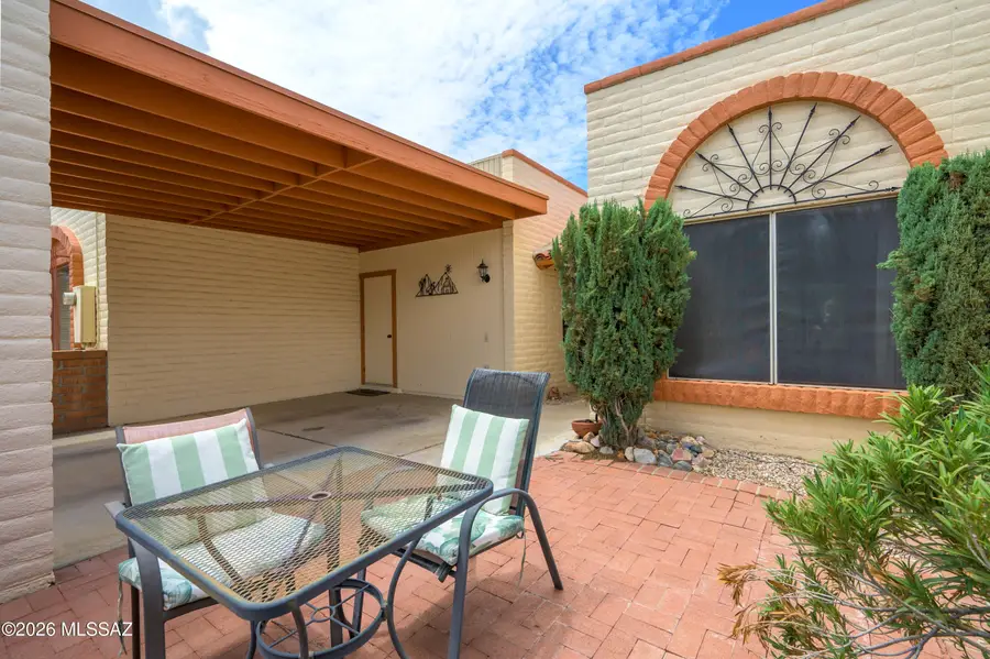 1438 W Camino Alicante, Green Valley, AZ 85622 - #2
