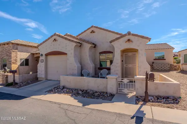 1347 W Vuelta Las Campanas, Sahuarita, AZ 85629