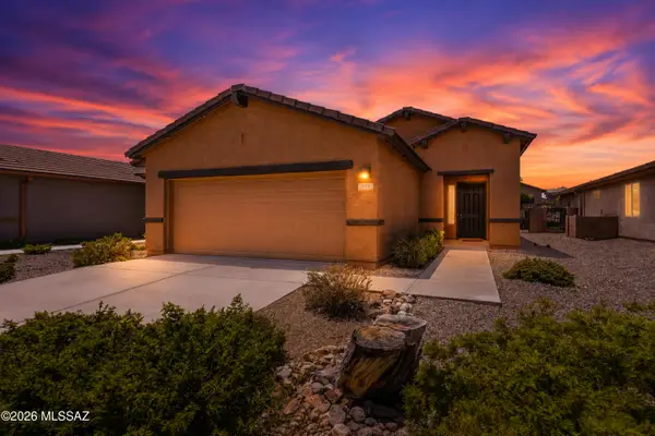 591 N Tunitcha, Green Valley, AZ 85614