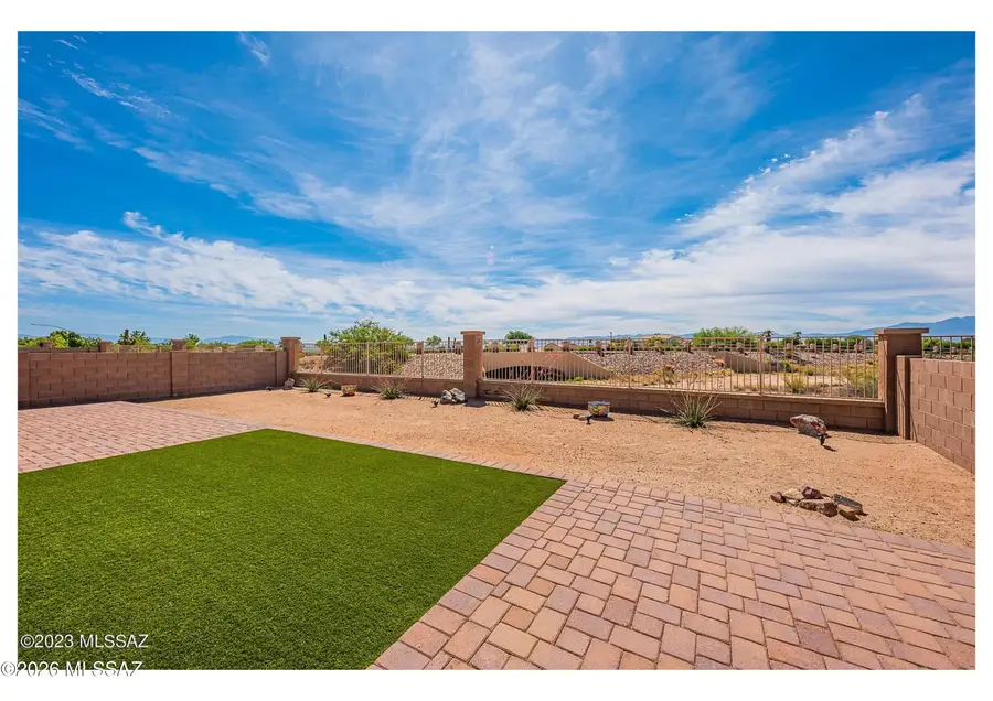 893 W Calle Zoca, Sahuarita, AZ 85629 - #2
