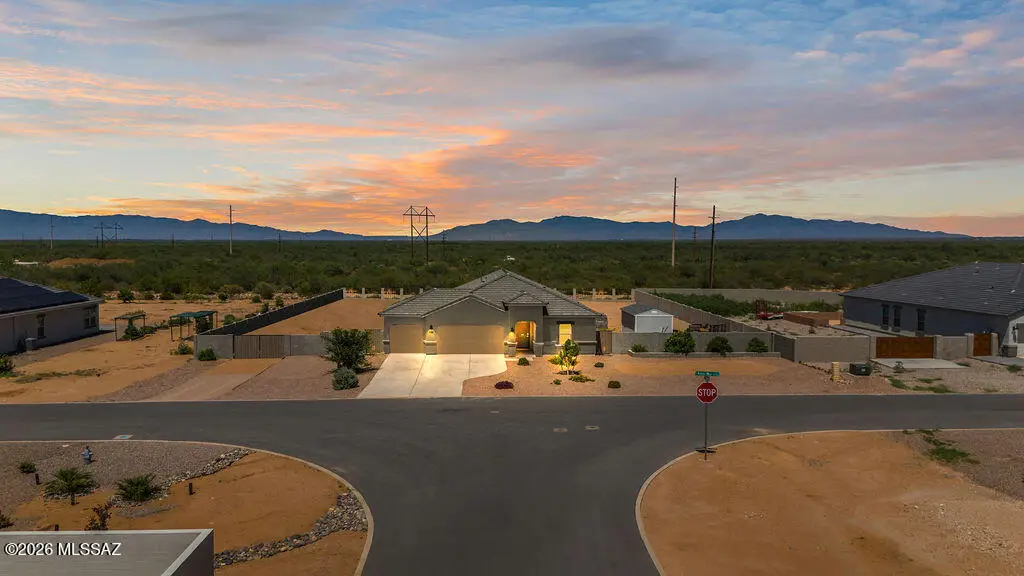 3011 E Ashley May, Sahuarita, AZ 85629 - #1