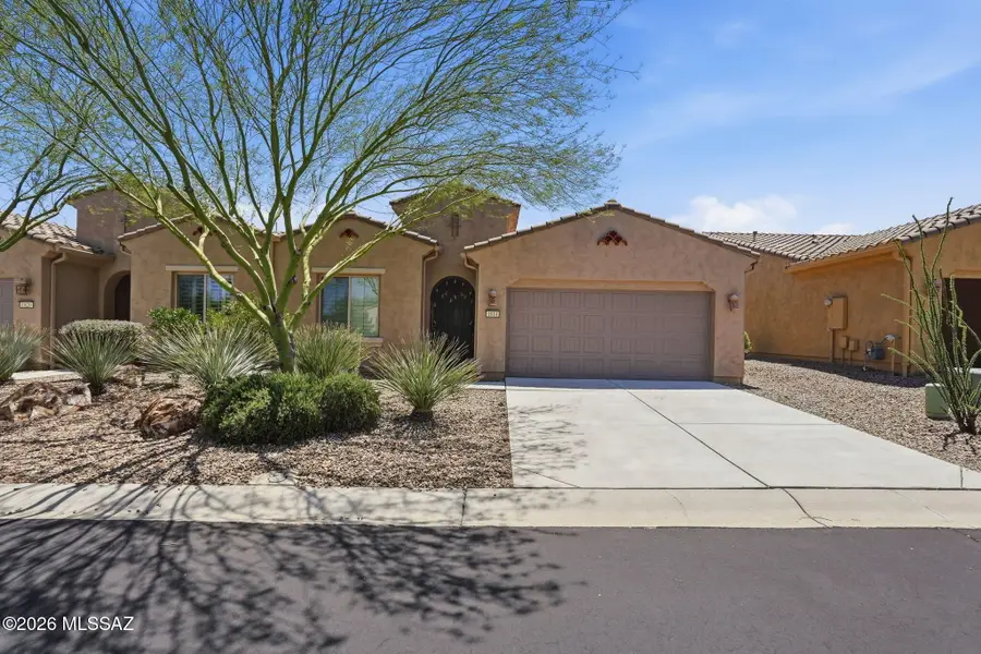 1814 E Barn Swallow, Green Valley, AZ 85614 - #2